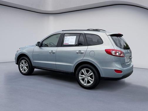Iridescent Silver Blue Pearl 2010 Hyundai SANTA FE Limited
