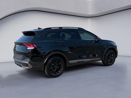 Ebony Black 2024 Kia Sportage S