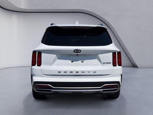 Glacial White Pearl 2021 Kia Sorento SX
