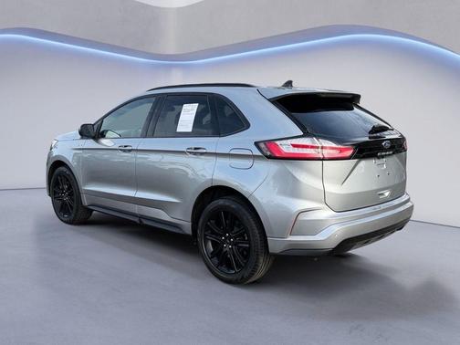 2023 Ford Edge ST Line