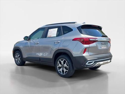 2023 Kia Seltos EX