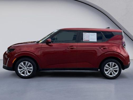 Mars Orange 2023 Kia Soul LX