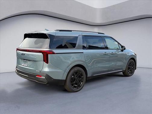 Iceberg Green 2027 Kia Carnival Hybrid SX Prestige
