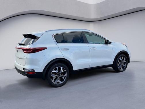 2020 Kia Sportage EX