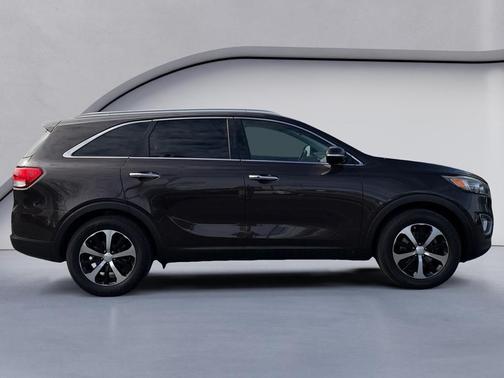 2018 Kia Sorento EX