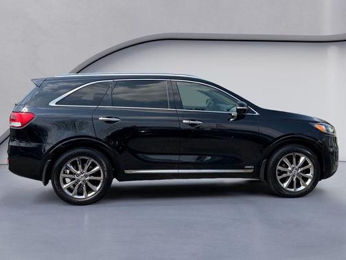 Ebony Black 2016 Kia Sorento SXL