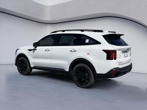 Glacial White Pearl 2026 Kia Sorento SX