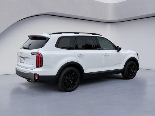Glacial White Pearl 2023 Kia Telluride SX X-Pro