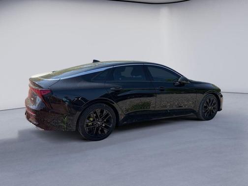 Aurora Black Pearl 2025 Kia K5 GT