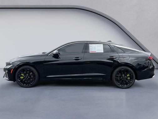 Aurora Black Pearl 2025 Kia K5 GT