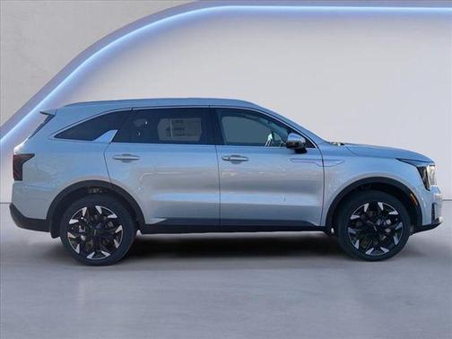 Ivory Silver 2026 Kia Sorento EX