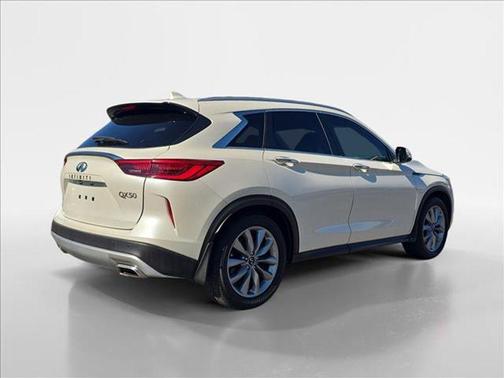 2021 INFINITI QX50 LUXE