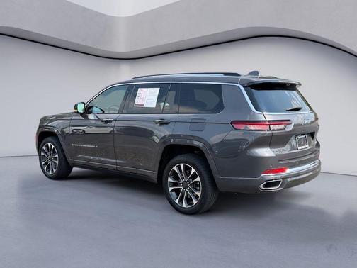 Baltic Gray Metallic Clearcoat 2021 Jeep Grand Cherokee L Overland
