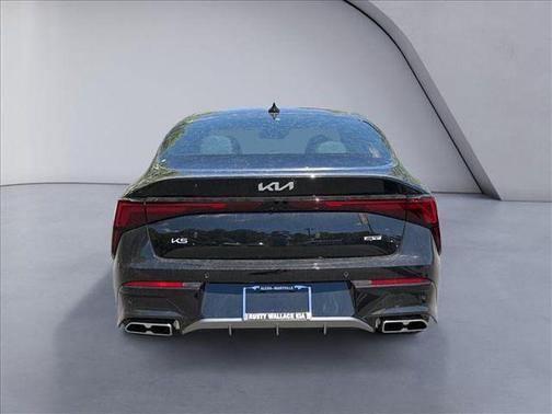 Aurora Black Pearl 2026 Kia K5 GT