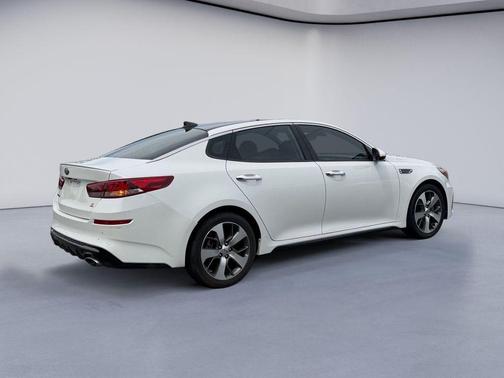 Snow White Pearl 2019 Kia Optima S