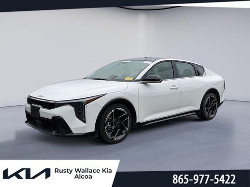 Snow White Pearl 2025 Kia K4 GT-Line