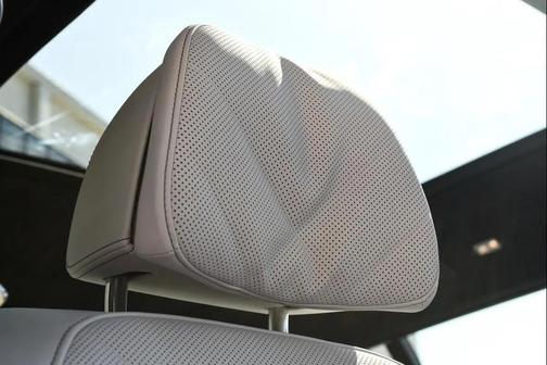 Dravit Grey Metallic 2025 BMW X7 xDrive40i