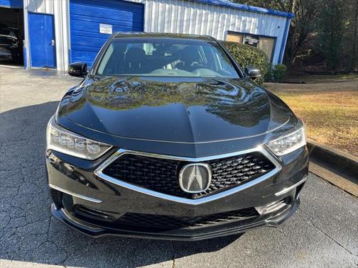 2018 Acura RLX Sport Hybrid Advance Package
