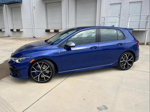 Lapiz Blue Metallic 2024 Volkswagen Golf R 2.0T DSG