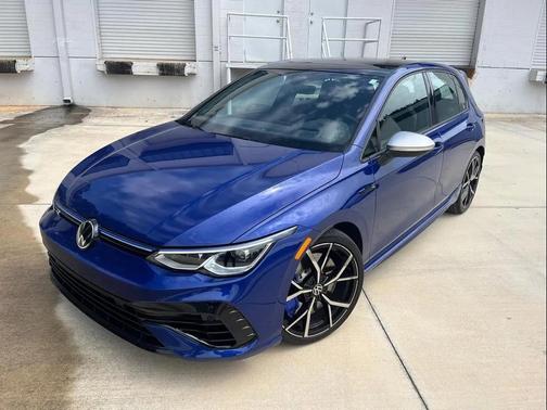 Lapiz Blue Metallic 2024 Volkswagen Golf R 2.0T DSG