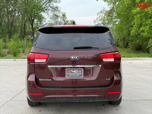 2016 Kia Sedona LX