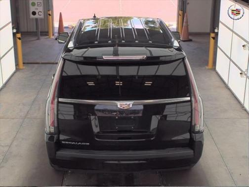 2018 Cadillac Escalade Base
