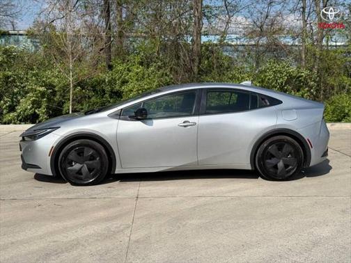 2023 Toyota Prius LE