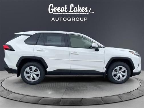 2025 Toyota RAV4 LE