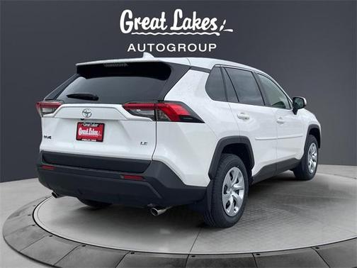 2025 Toyota RAV4 LE