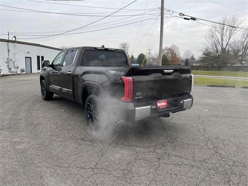 2025 Toyota Tundra Hybrid 1794 Edition