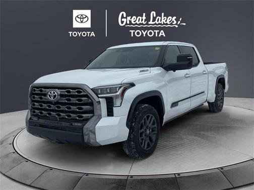 2025 Toyota Tundra Hybrid Platinum