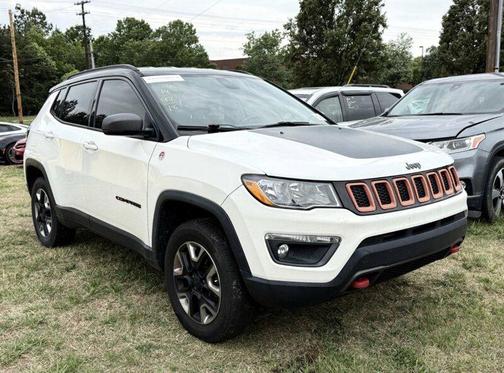 White Clear Coat 2018 Jeep Compass Trailhawk