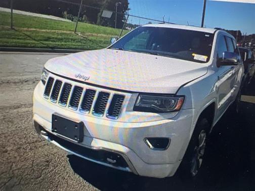 Bright White Clearcoat 2015 Jeep Grand Cherokee Overland