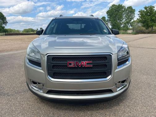 2016 GMC Acadia SLE-2