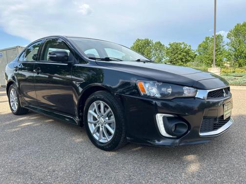 2016 Mitsubishi Lancer ES