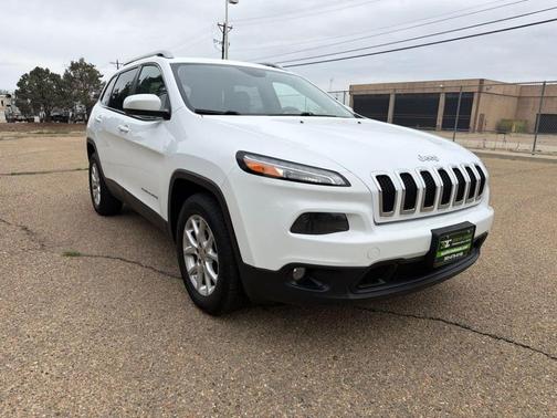 White 2014 Jeep Cherokee Latitude
