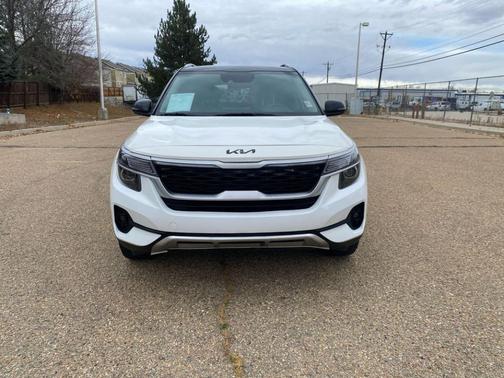 2022 Kia Seltos S