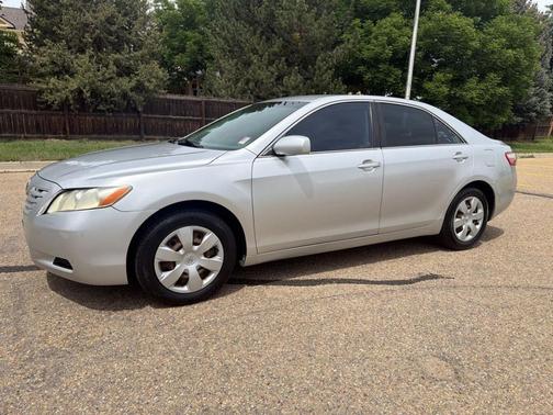 Silver 2009 Toyota Camry SE