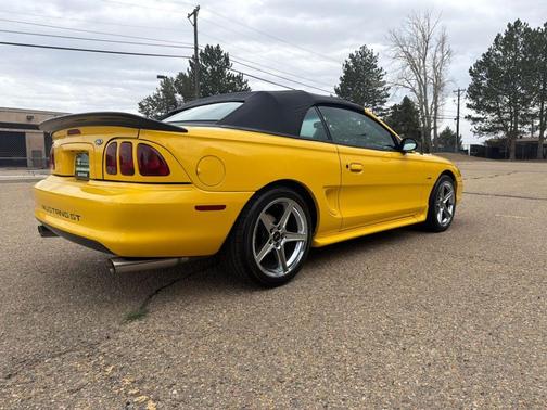 1998 Ford Mustang GT