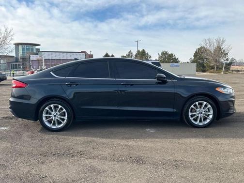 2020 Ford Fusion Hybrid SE