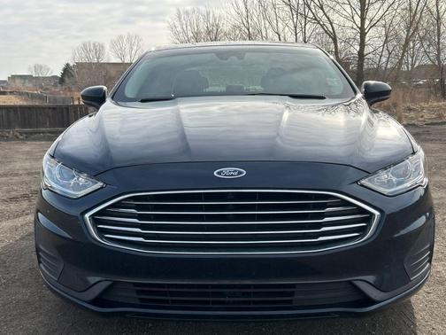 2020 Ford Fusion Hybrid SE
