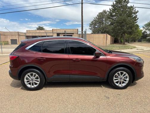 Bronze Fire Metallic 2021 Ford Escape SE