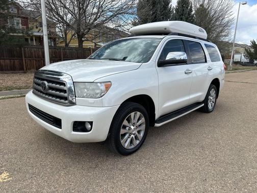 White 2014 Toyota Sequoia Platinum
