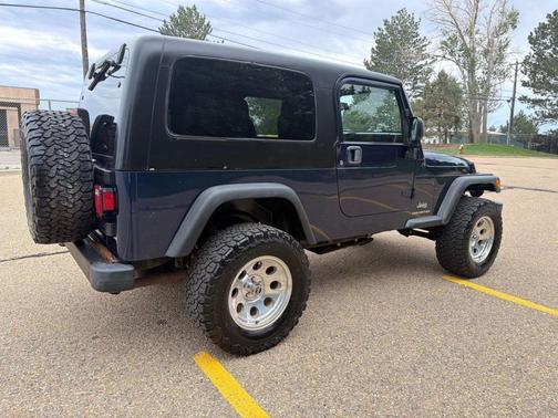 Blue 2004 Jeep Wrangler Unlimited