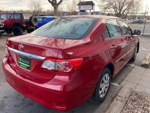 Photo 5 of 17 of 2013 Toyota Corolla L