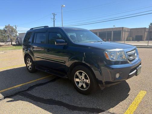 Blue 2009 Honda Pilot Touring