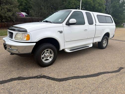 White 1998 Ford F-150 XLT SuperCab