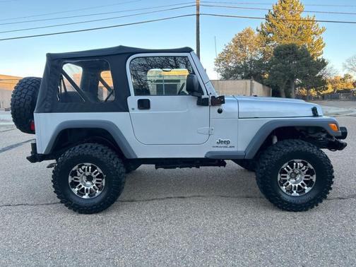 2005 Jeep Wrangler SE