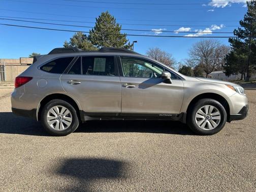 2017 Subaru Outback 2.5i Premium