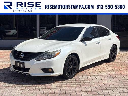 White 2018 Nissan Altima 2.5 SR